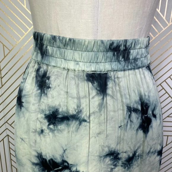 Zara The Batik Tie Dye Midi Slip Skirt in Green Blue Size US XS‎ - Picture 4 of 12